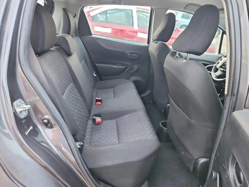 2014 TOYOTA YARIS 5-DOOR L FLEET  