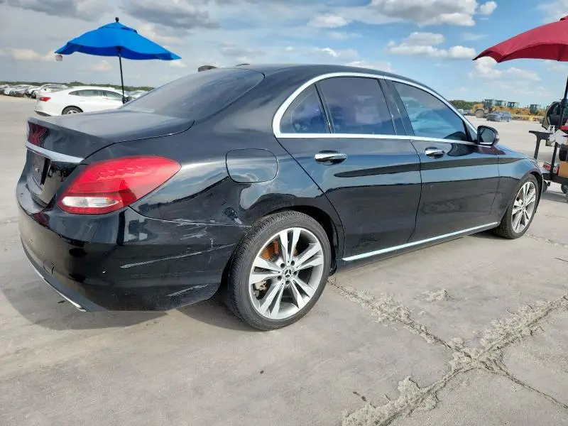 2017 MERCEDES-BENZ C 300