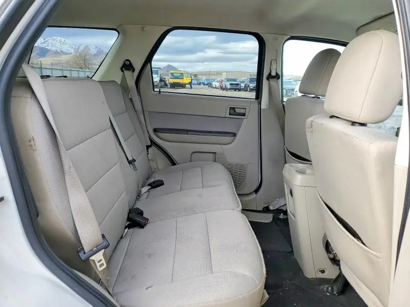 2012 FORD ESCAPE XLT  