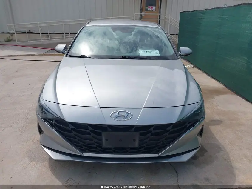 2021 HYUNDAI ELANTRA SE