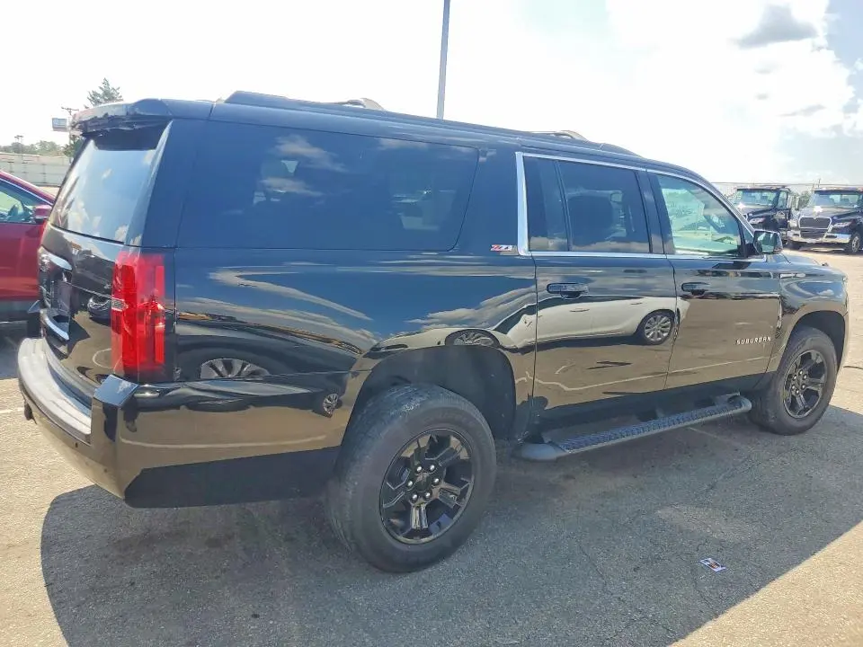 2017 CHEVROLET SUBURBAN K1500 LT  