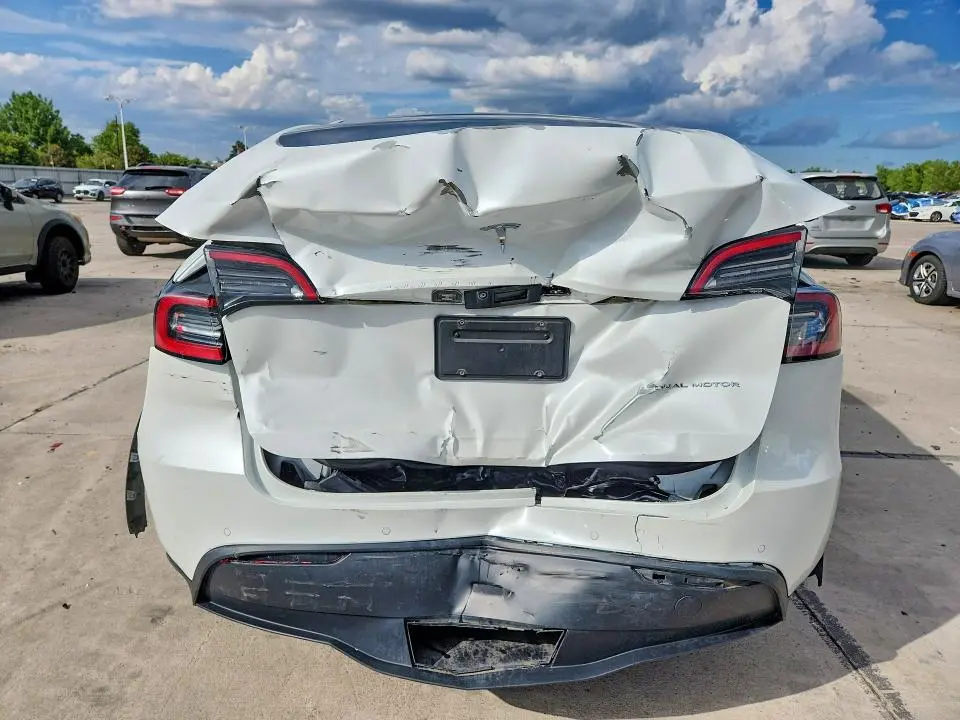 2022 TESLA MODEL Y   