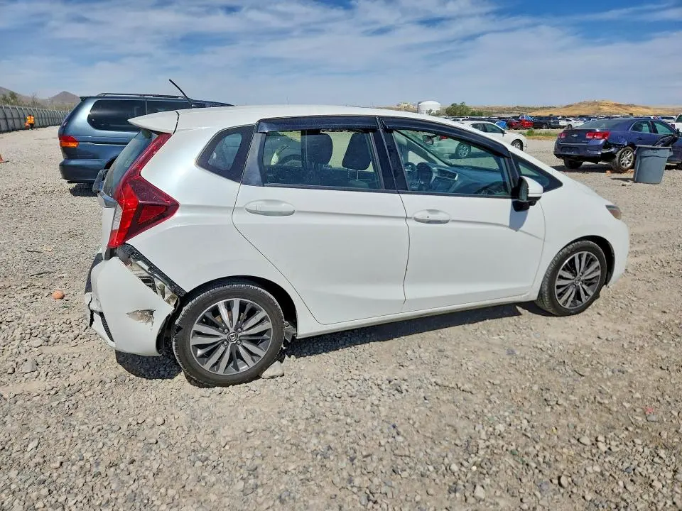 2016 HONDA FIT EX  