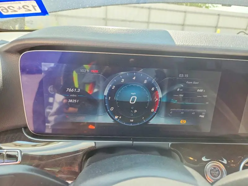 2019 MERCEDES-BENZ E 300  