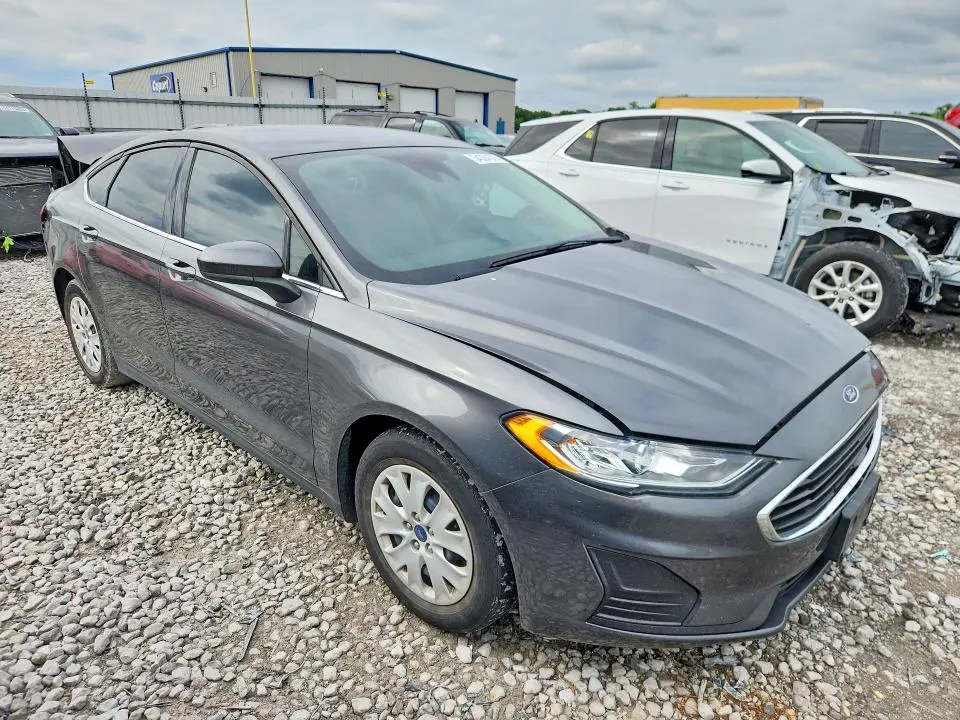 2020 FORD FUSION S  