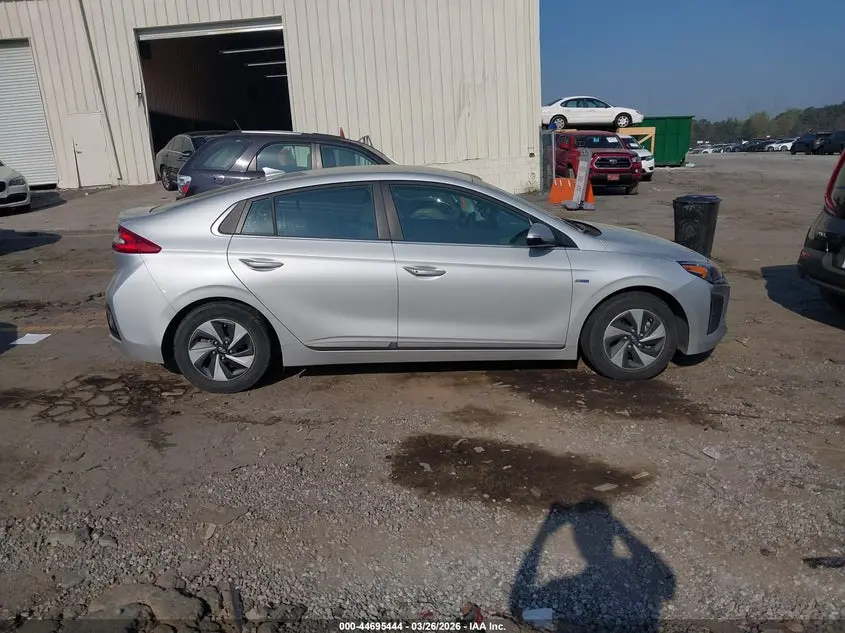 2017 HYUNDAI IONIQ HYBRID SEL