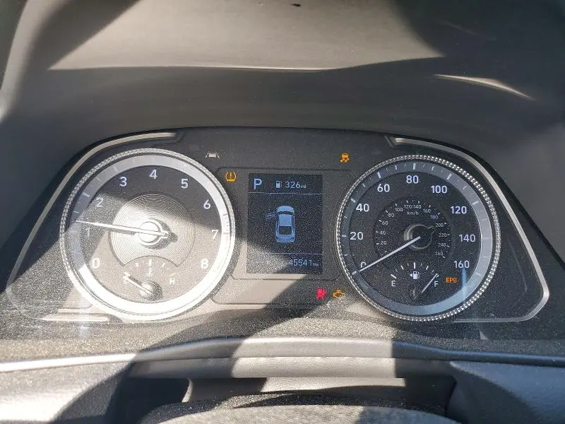 2021 HYUNDAI SONATA SE  