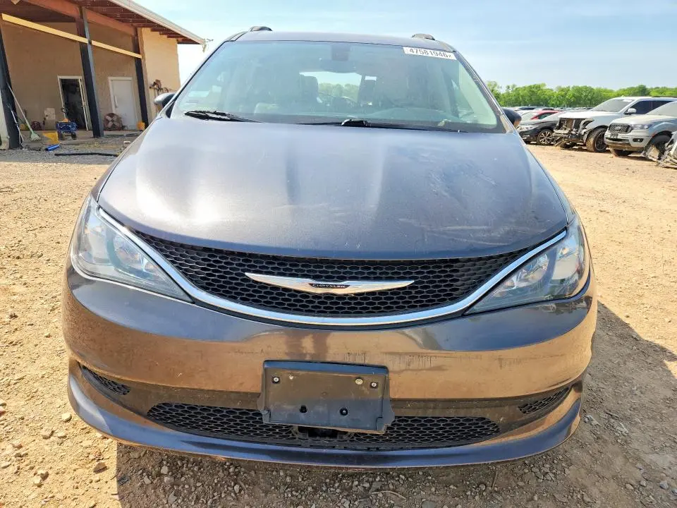 2021 CHRYSLER VOYAGER   