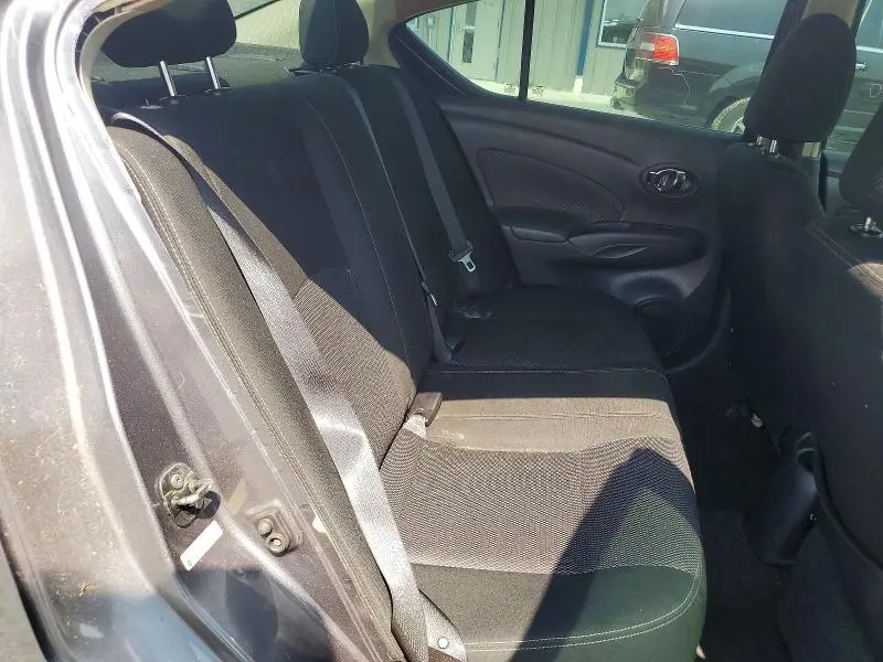 2017 NISSAN VERSA 1.6 SV  