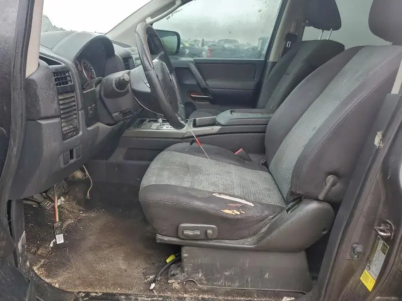 2011 NISSAN TITAN S  