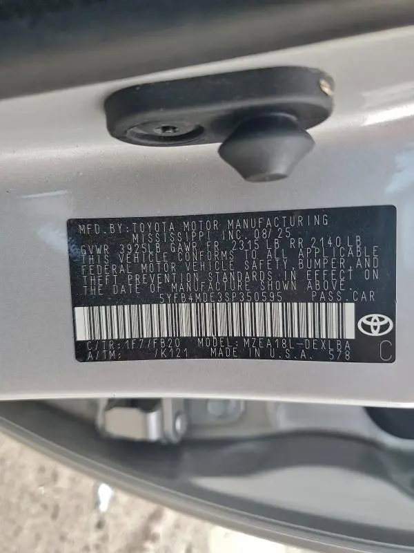 2025 TOYOTA COROLLA LE  