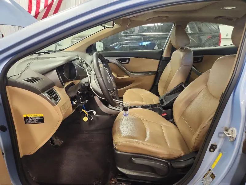 2011 HYUNDAI ELANTRA   