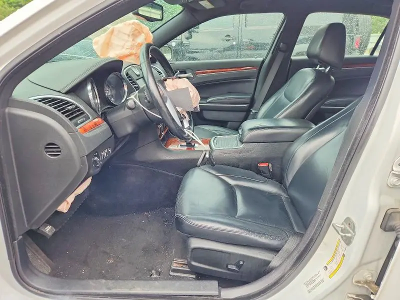 2013 CHRYSLER 300   