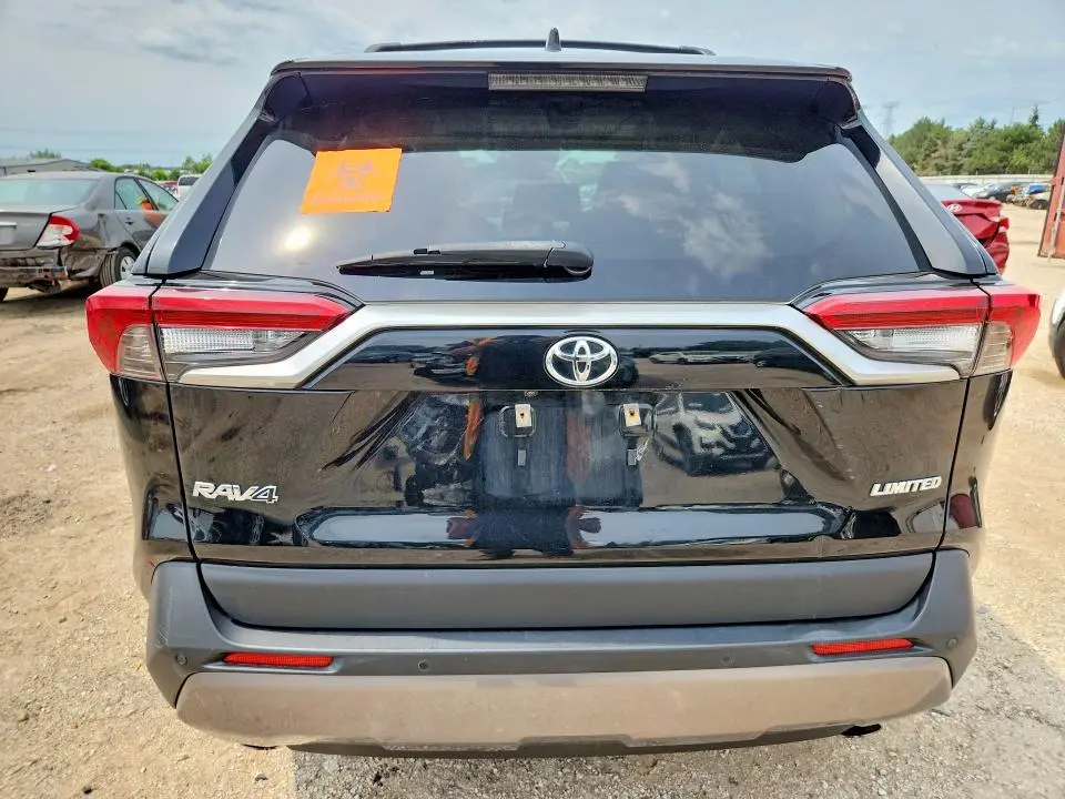 2020 TOYOTA RAV4 LIMITED  