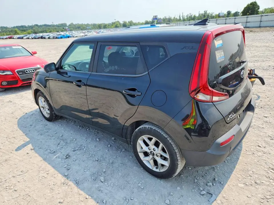 2021 KIA SOUL S  