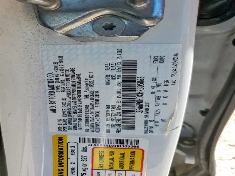 2017 FORD FUSION SE  