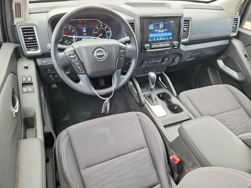 2024 NISSAN FRONTIER SV  