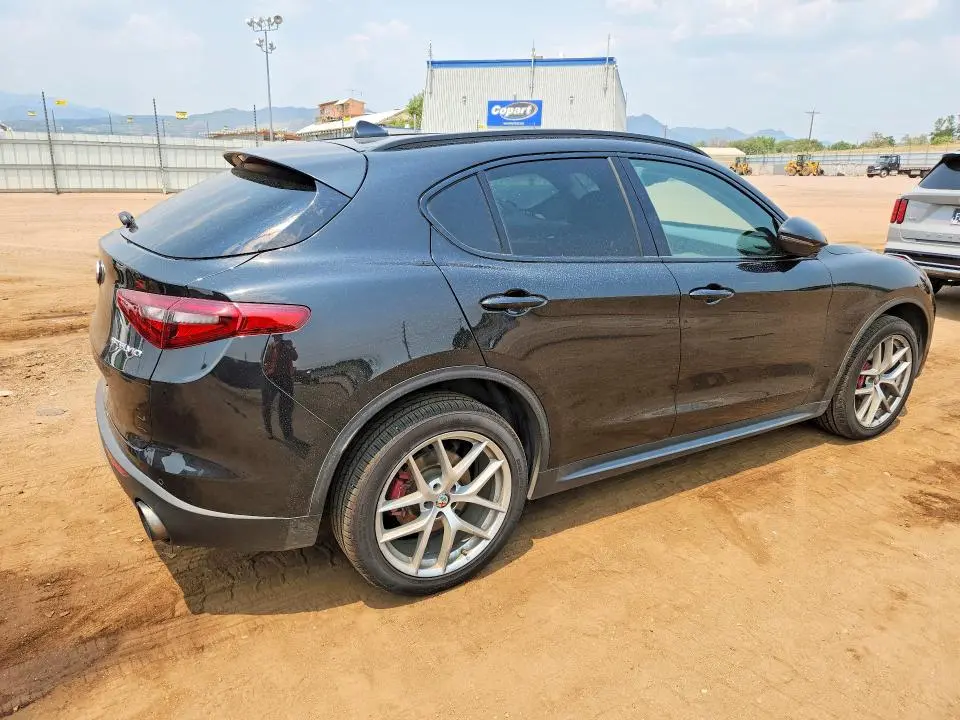 2019 ALFA ROMEO STELVIO   