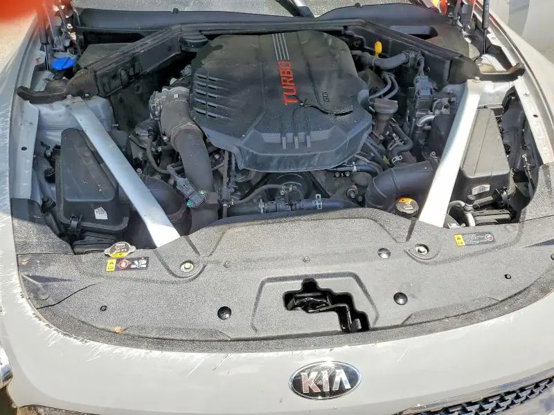2018 KIA STINGER GT  