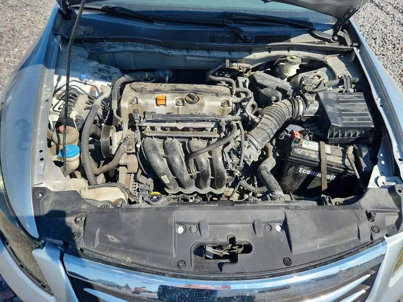 2011 HONDA ACCORD LX  