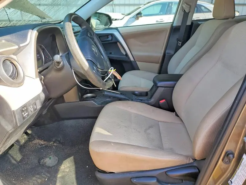 2013 TOYOTA RAV4 LE  