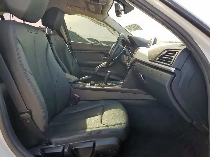 2016 BMW 320 I