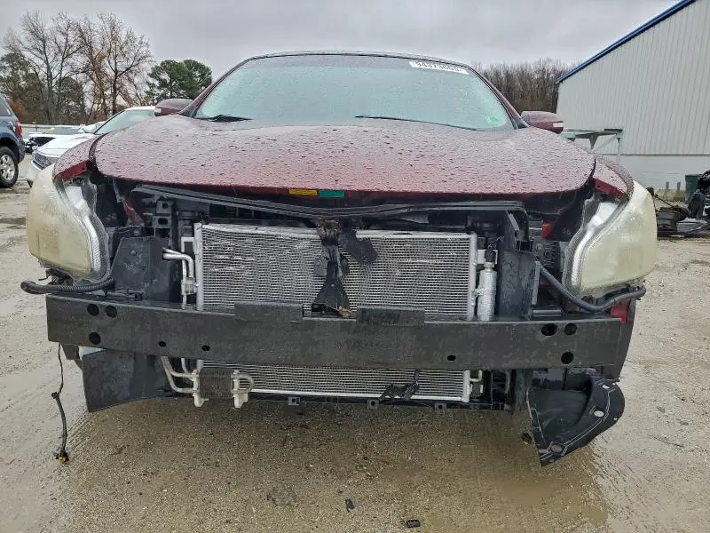 2011 NISSAN MAXIMA S  