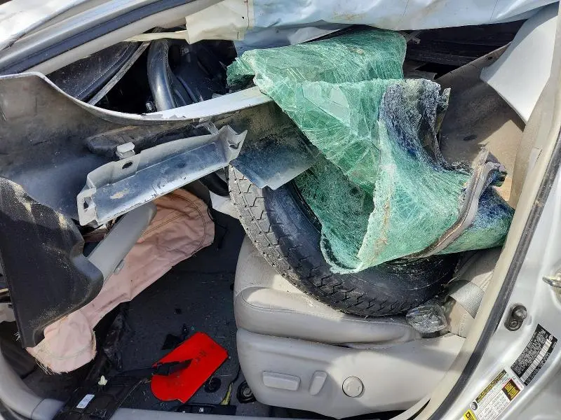 2014 TOYOTA CAMRY XLE  