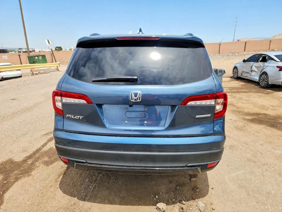 2022 HONDA PILOT SE  