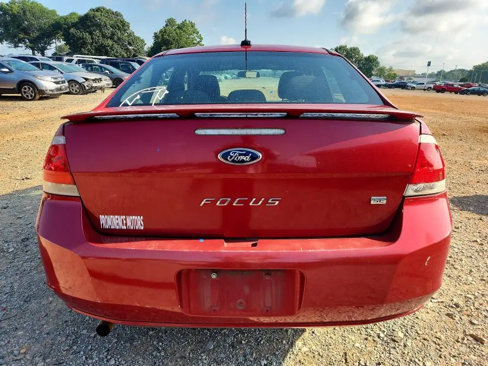 2010 FORD FOCUS SE  