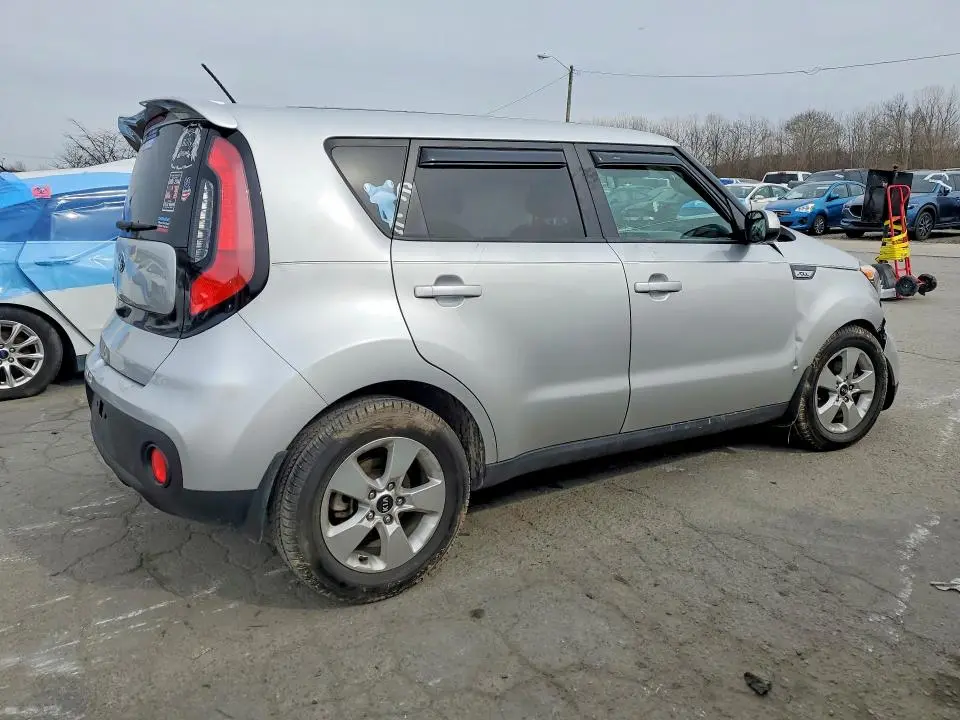 2017 KIA SOUL BASE  