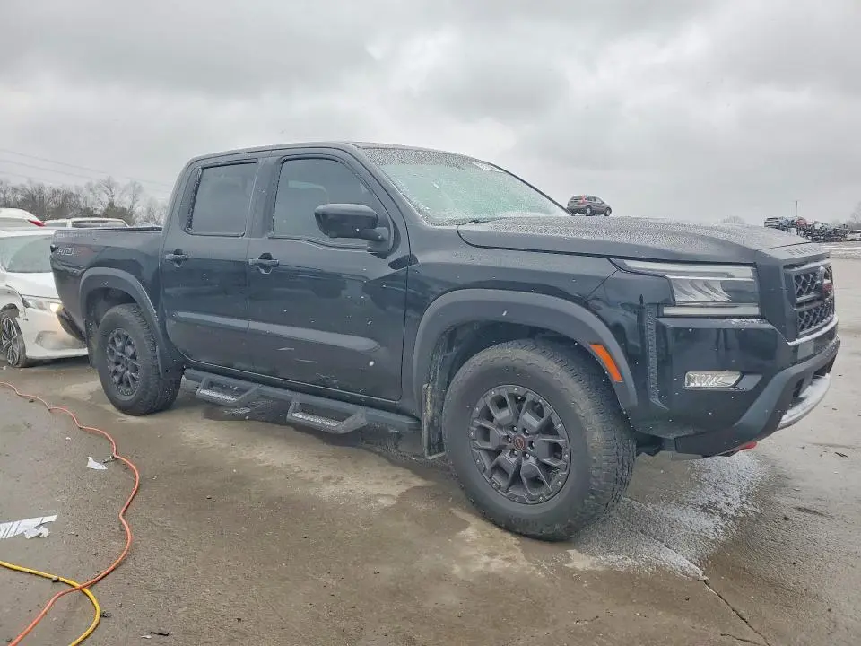 2024 NISSAN FRONTIER S  