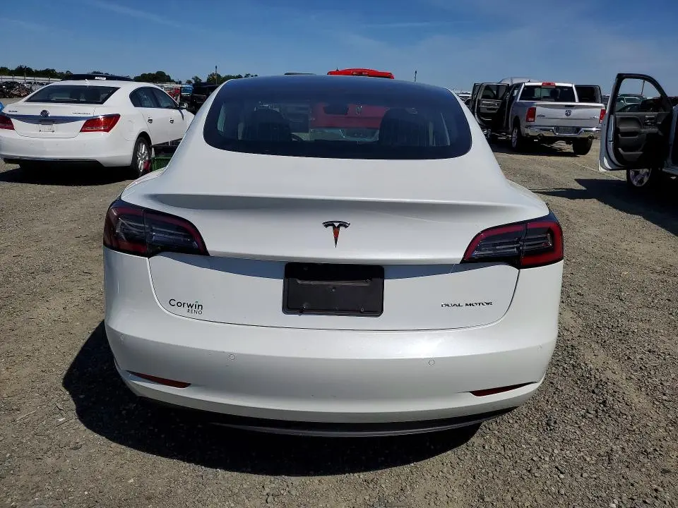 2020 TESLA MODEL 3   