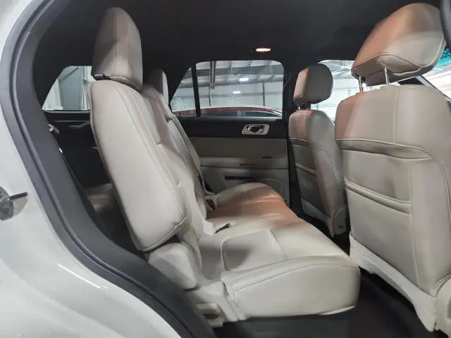 2011 FORD EXPLORER XLT  