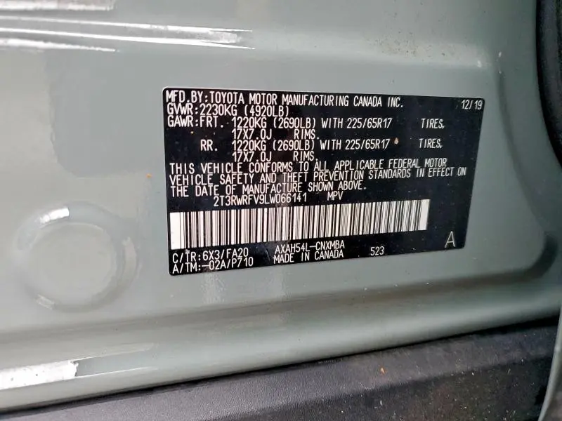 2020 TOYOTA RAV4 XLE  