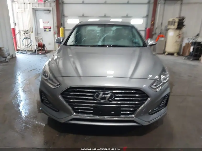 2018 HYUNDAI SONATA HYBRID SE