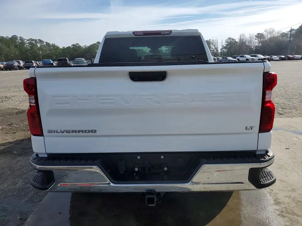 2023 CHEVROLET SILVERADO K1500 LT  