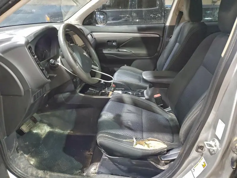 2018 MITSUBISHI OUTLANDER ES  