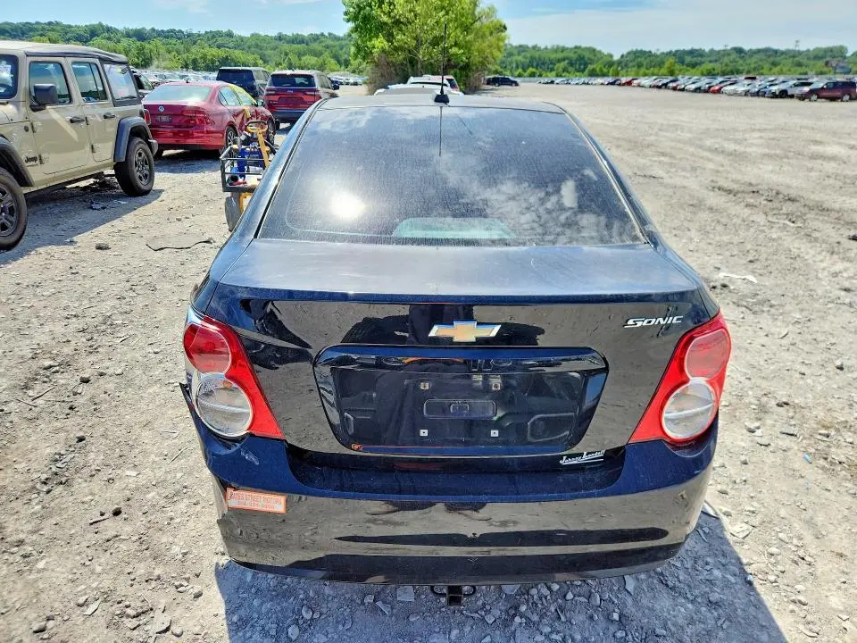 2016 CHEVROLET SONIC LS  