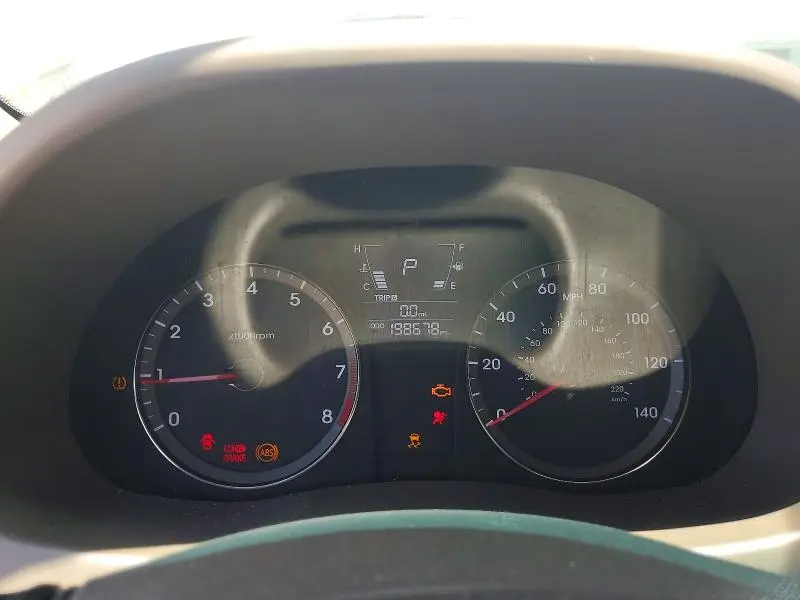 2012 HYUNDAI ACCENT GLS  