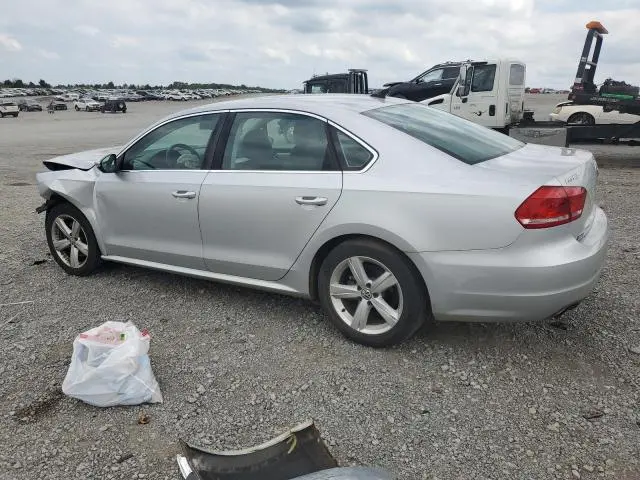 2012 VOLKSWAGEN PASSAT SE  