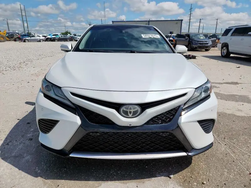 2018 TOYOTA CAMRY XSE  