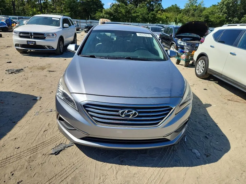 2016 HYUNDAI SONATA SE  