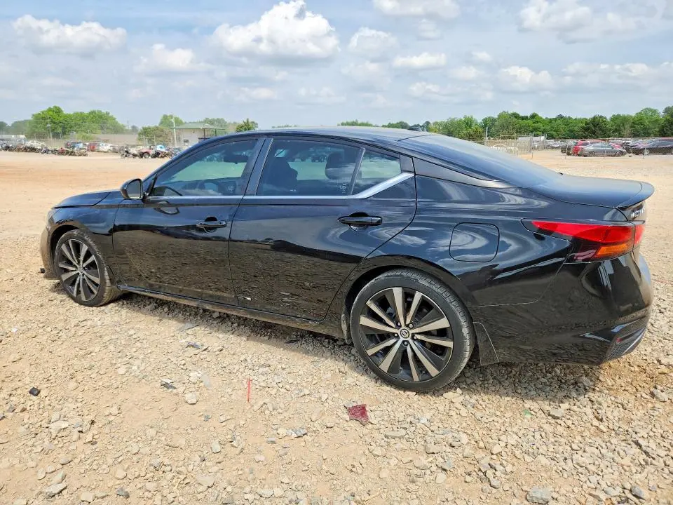 2020 NISSAN ALTIMA SR  