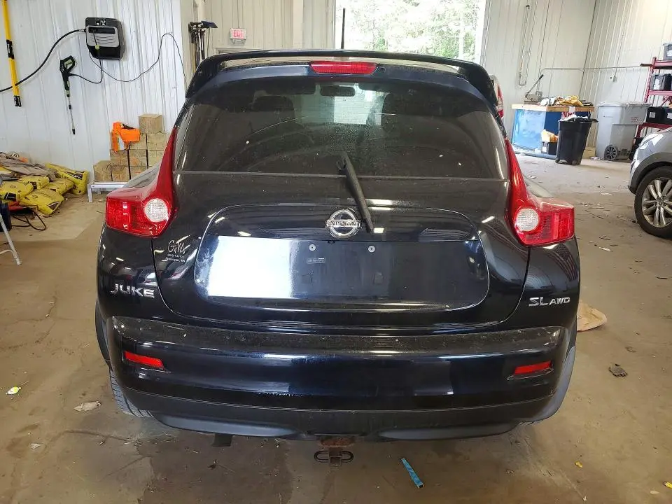 2011 NISSAN JUKE S  