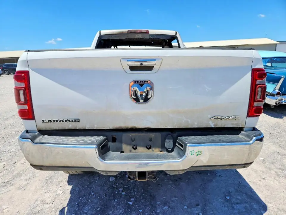 2021 RAM 2500 LARAMIE  