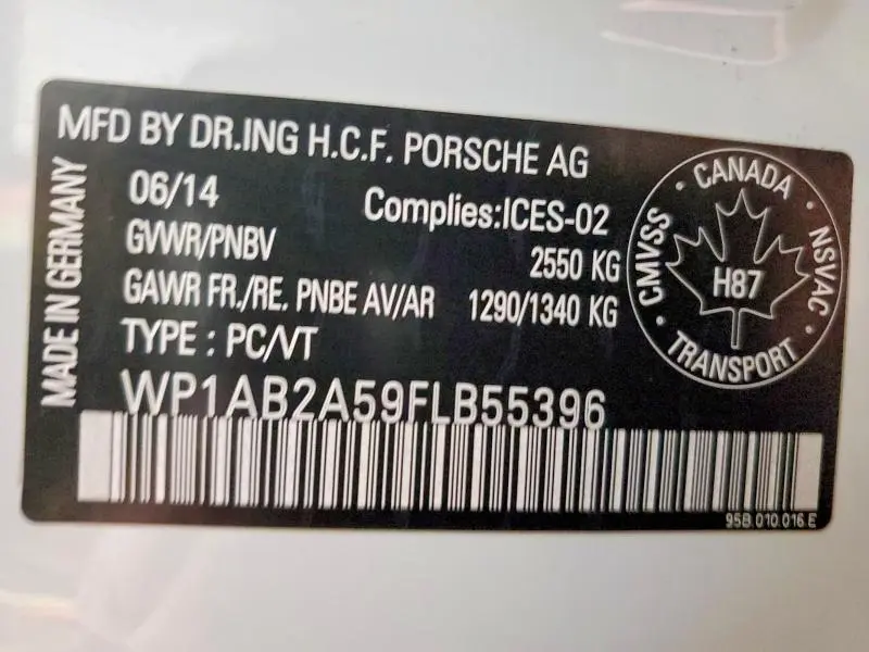 2015 PORSCHE MACAN S  