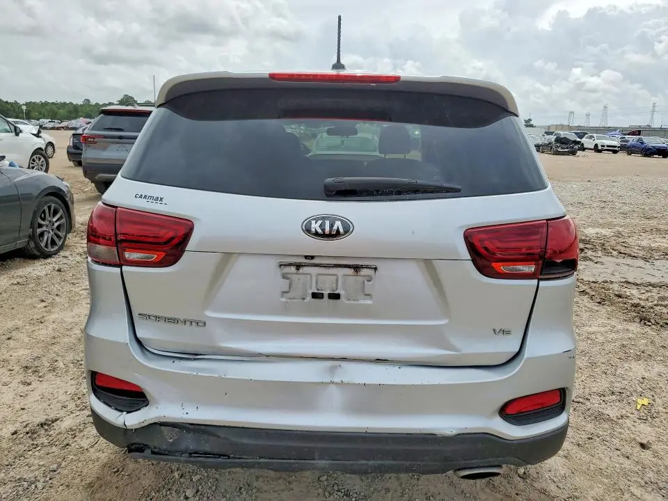 2019 KIA SORENTO LX V6  