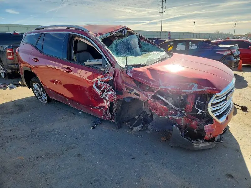 2024 GMC TERRAIN SLT  