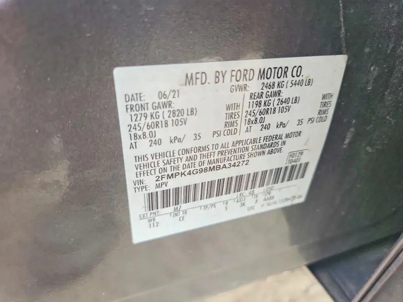 2021 FORD EDGE SE  